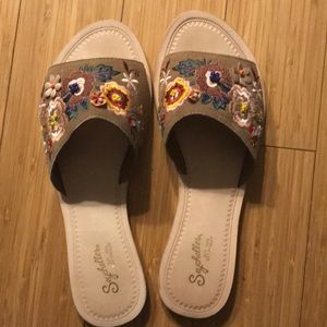 Seychelles Slide Sandal